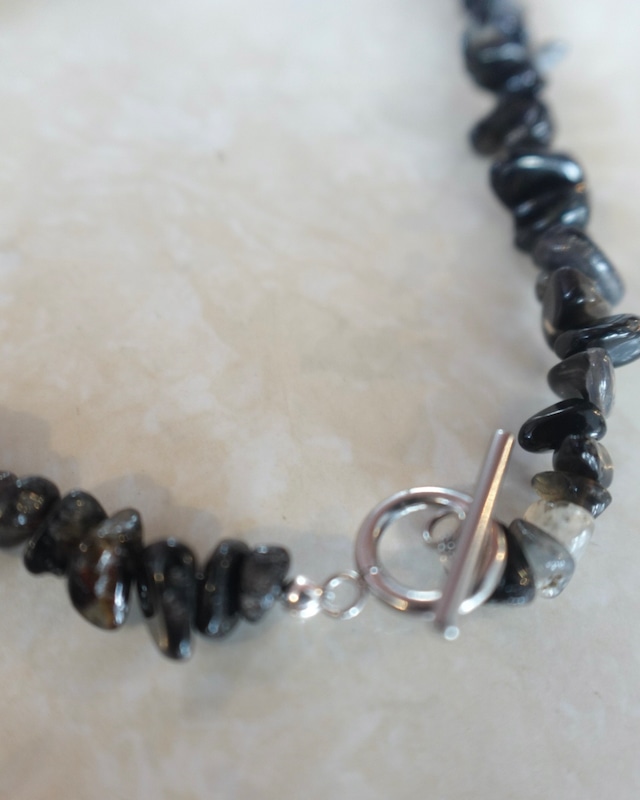 Onyx chips necklace