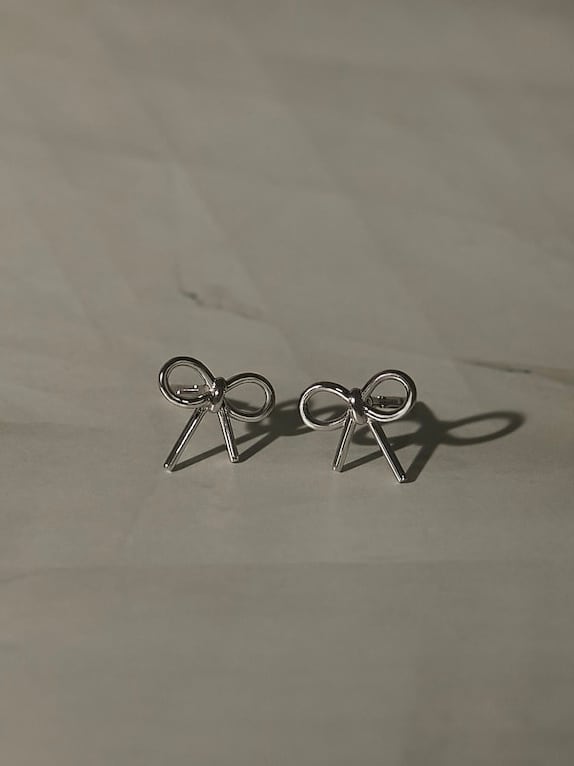 Amity Bow Silver|BAQLESS