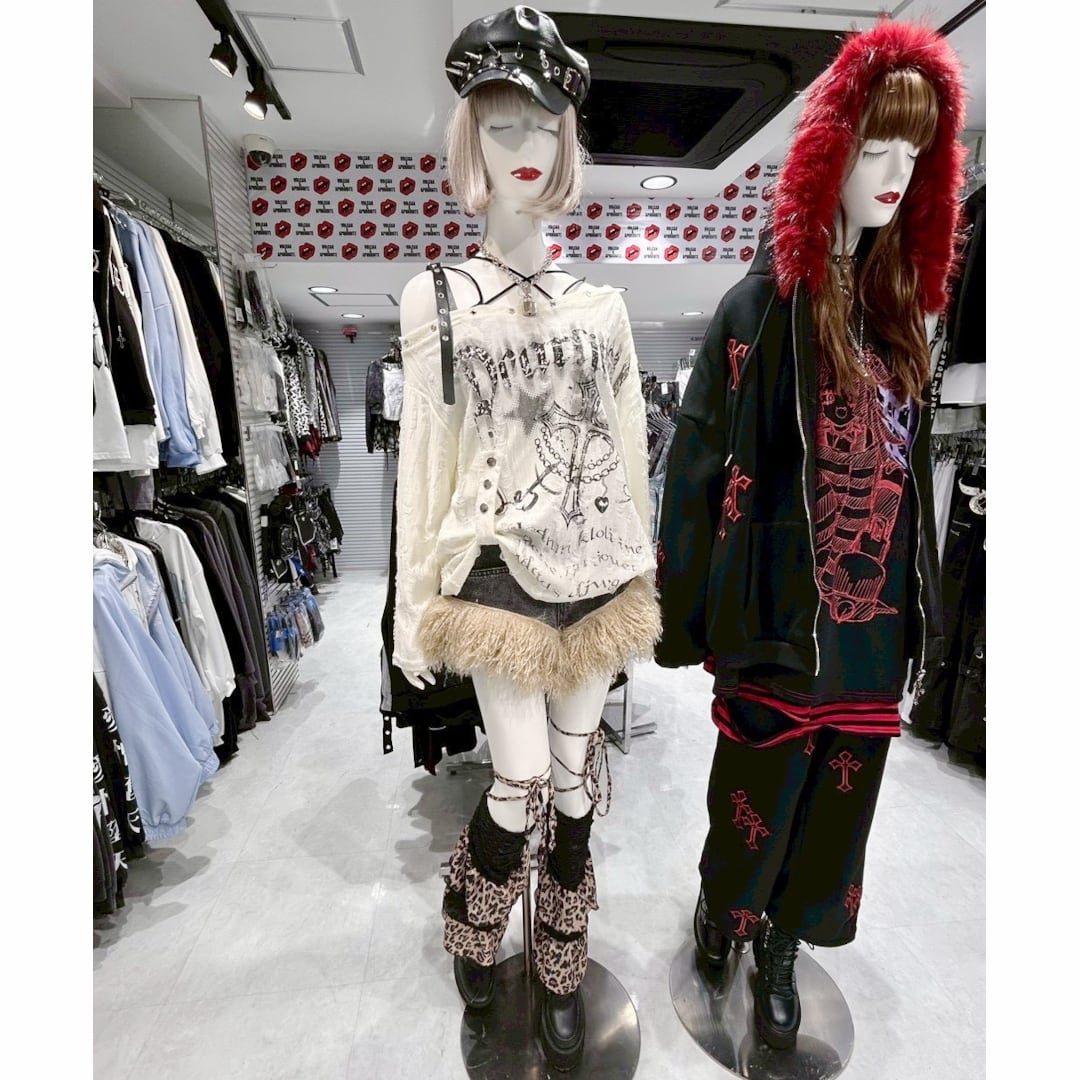 ファー付きデニムショートパンツ | VOLCAN&APHRODITE 公式通販