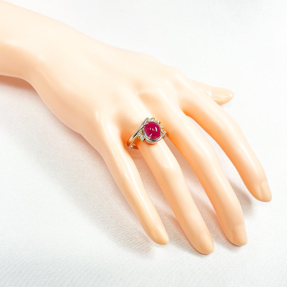 ルビー 1.08ct プラチナ Pt900 ダイヤモンド 18金 K18 リング ルビー 1.08ct プラチナ Pt900 ダイヤモンド 18金 K18 リング
