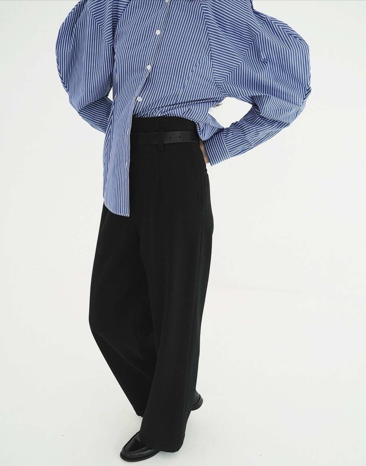 CLANE VOLUME SLEEVE SHIRTS