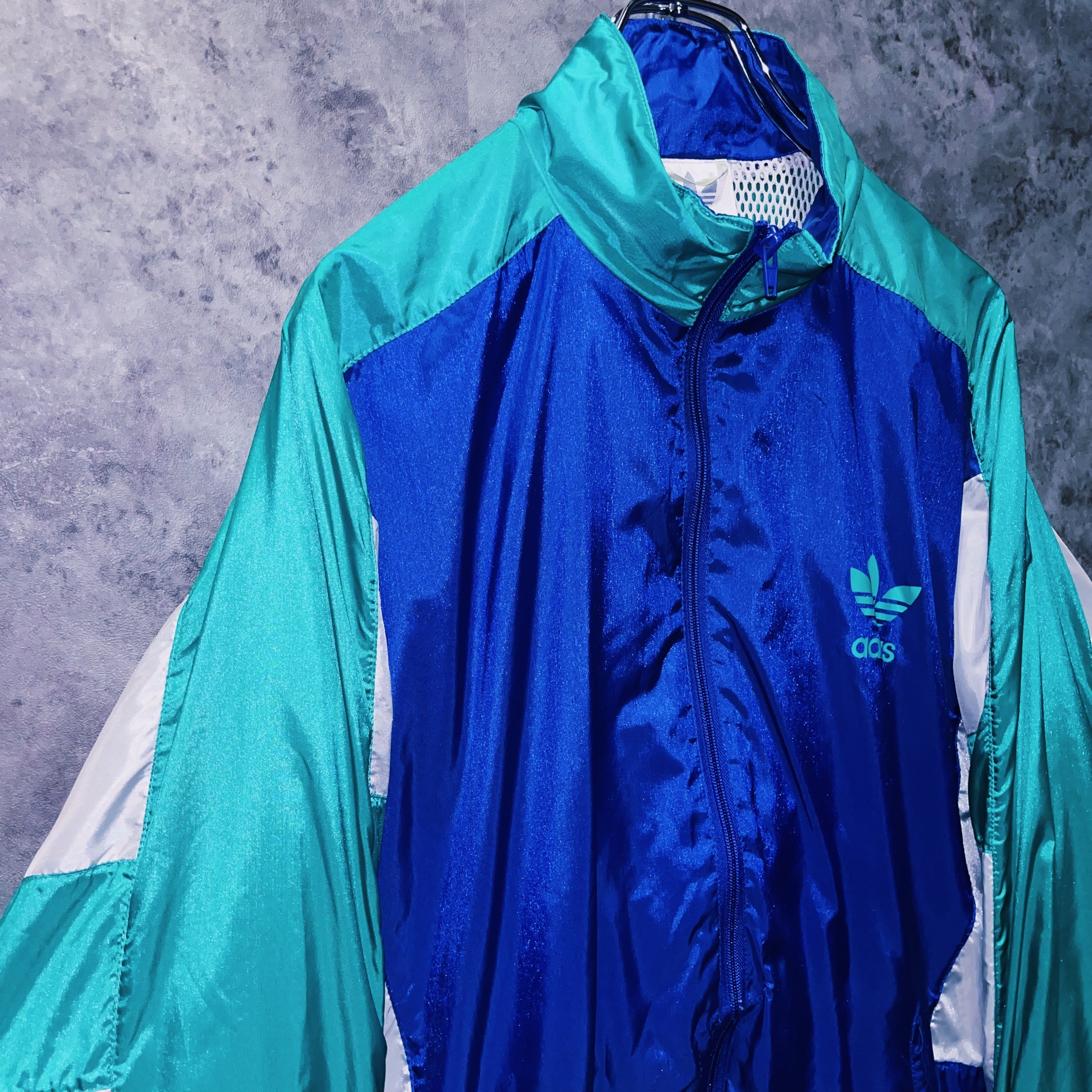 doppio】80's vintage “adidas” switching color design Nylon track