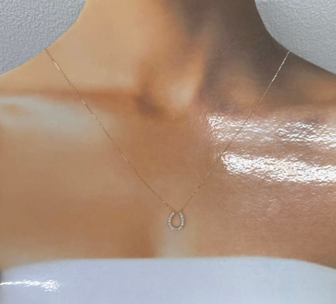 0.20ct ホースシュー 馬蹄 ダイヤモンド K18 ペンダント ネックレス