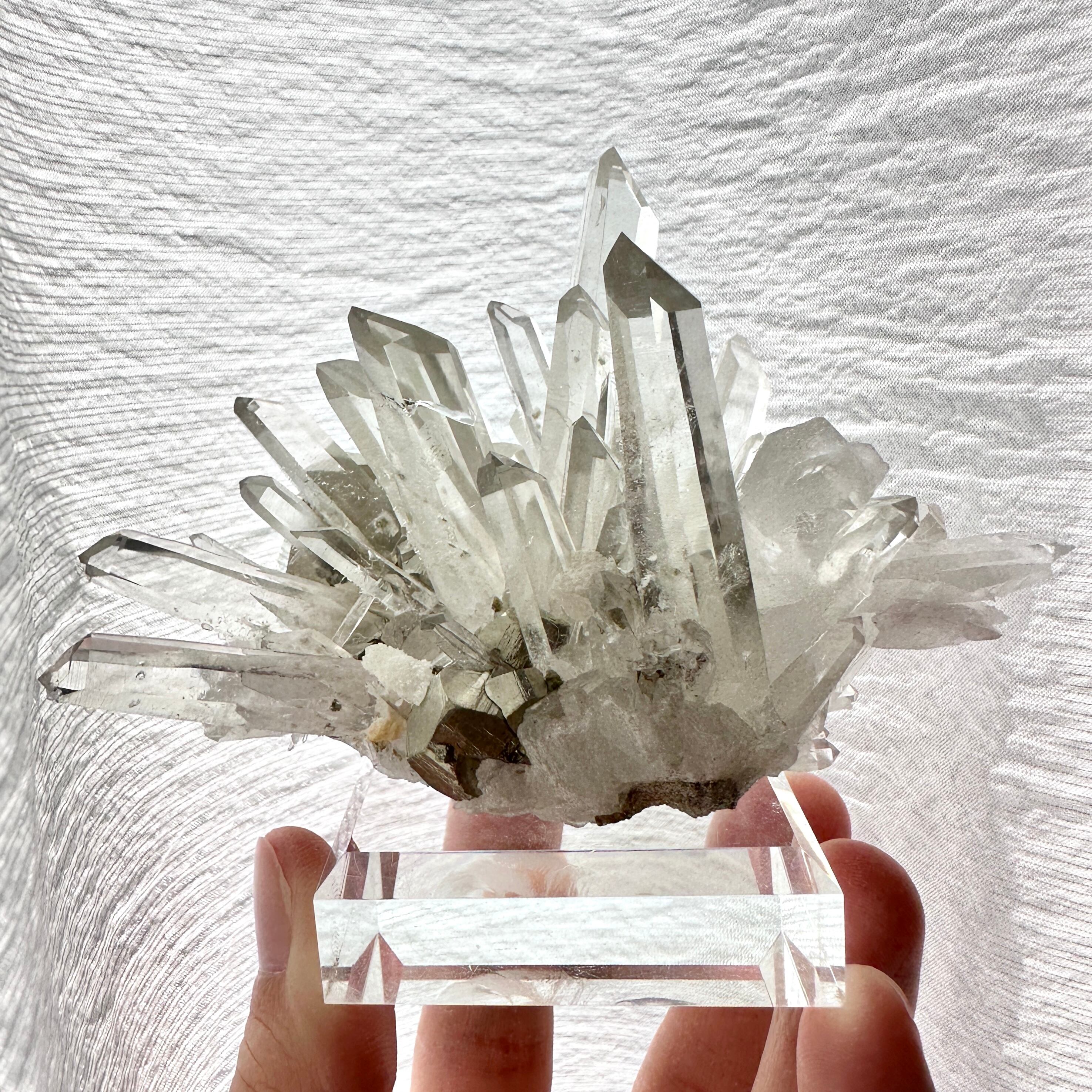 ⚪︎専用品⚪︎ゴールドインクォーツのチャームとパイライトクォーツ パイライト / クォーツ【Pyrite with Quartz】アメリカ産