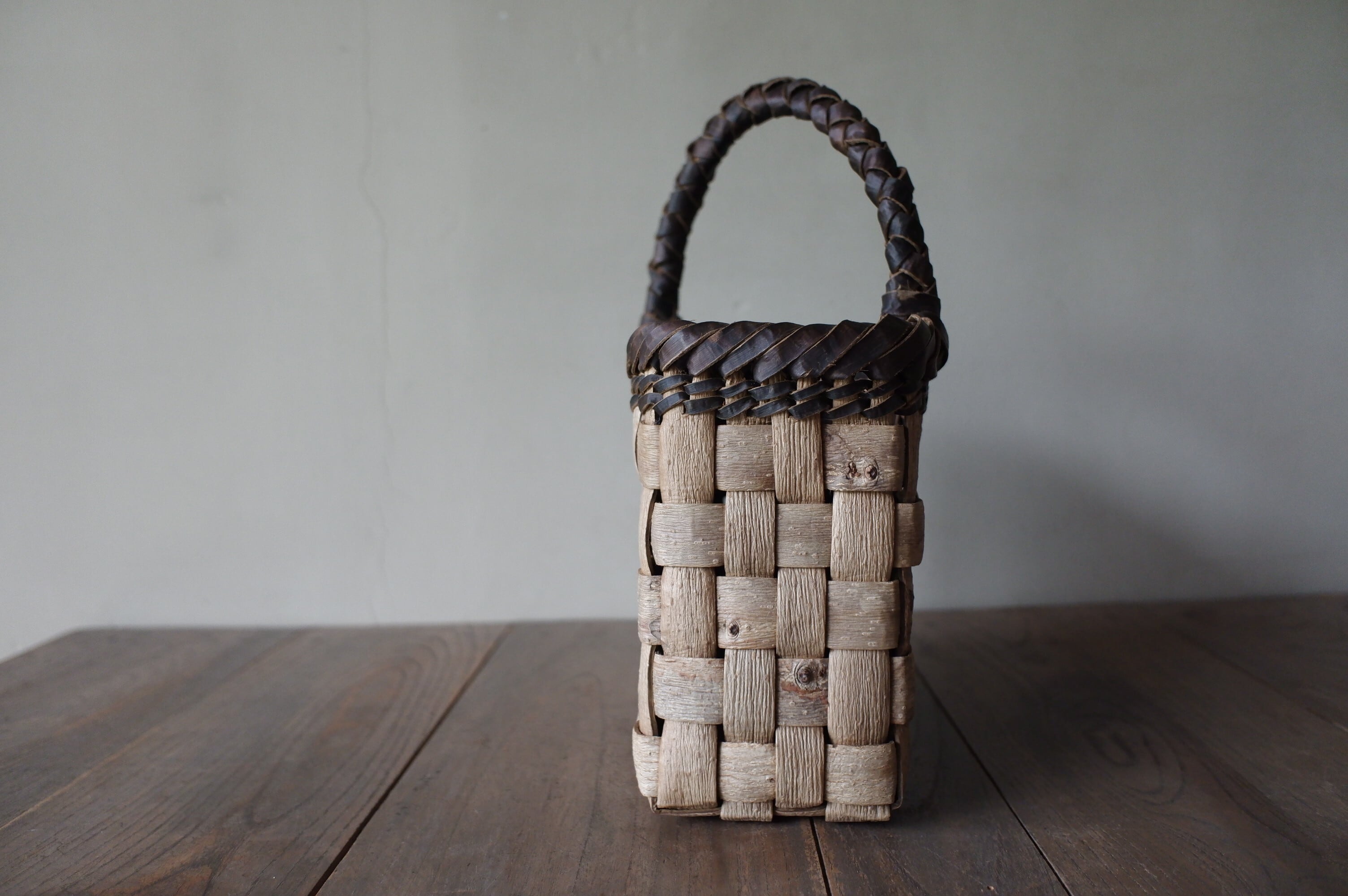 オズのかごバッグ くるみとあけびのバッグ オズのかごバッグ ワン