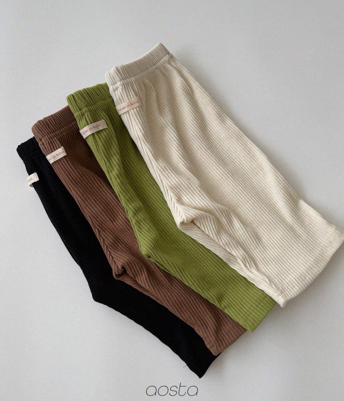 送料無料【予約】/ バターパンツ / aosta