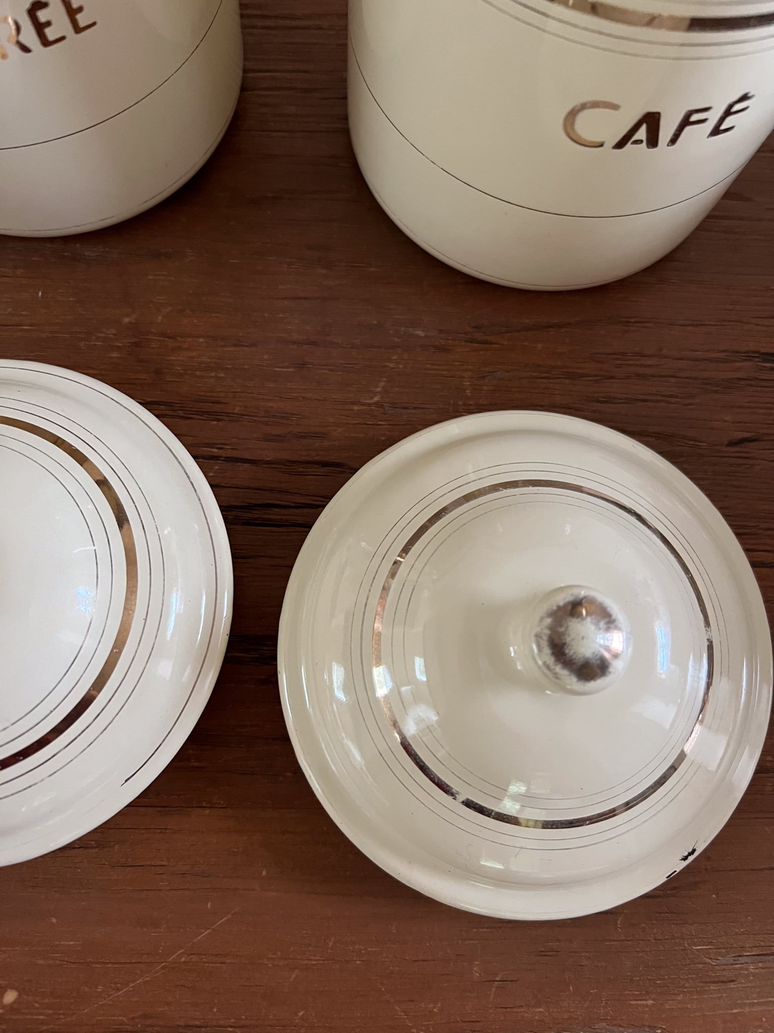 クリーム色のキャニスター(A) cafe フレンチアンティーク ヴィンテージ