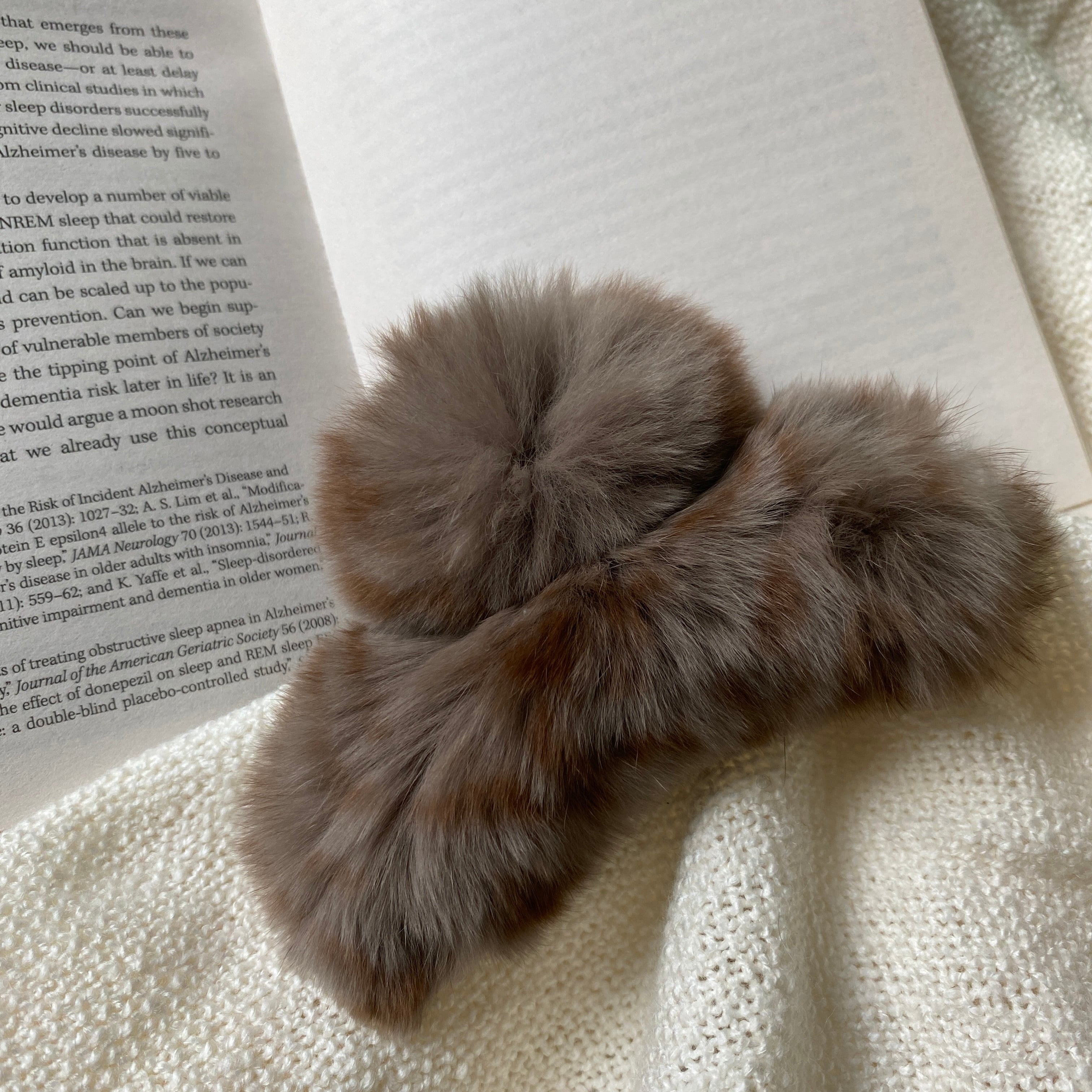 ラビットファー ヘアクリップ | Faboutique