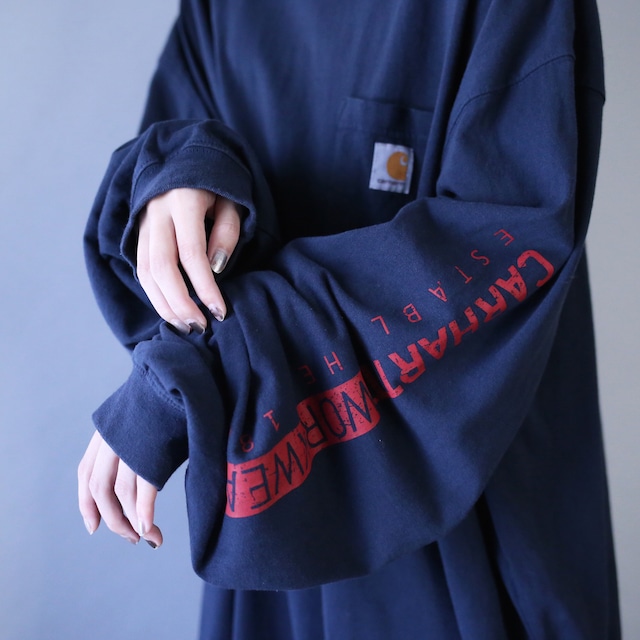 "Carhartt" sleeve logo printed XXXXL super over silhouette l/s tee