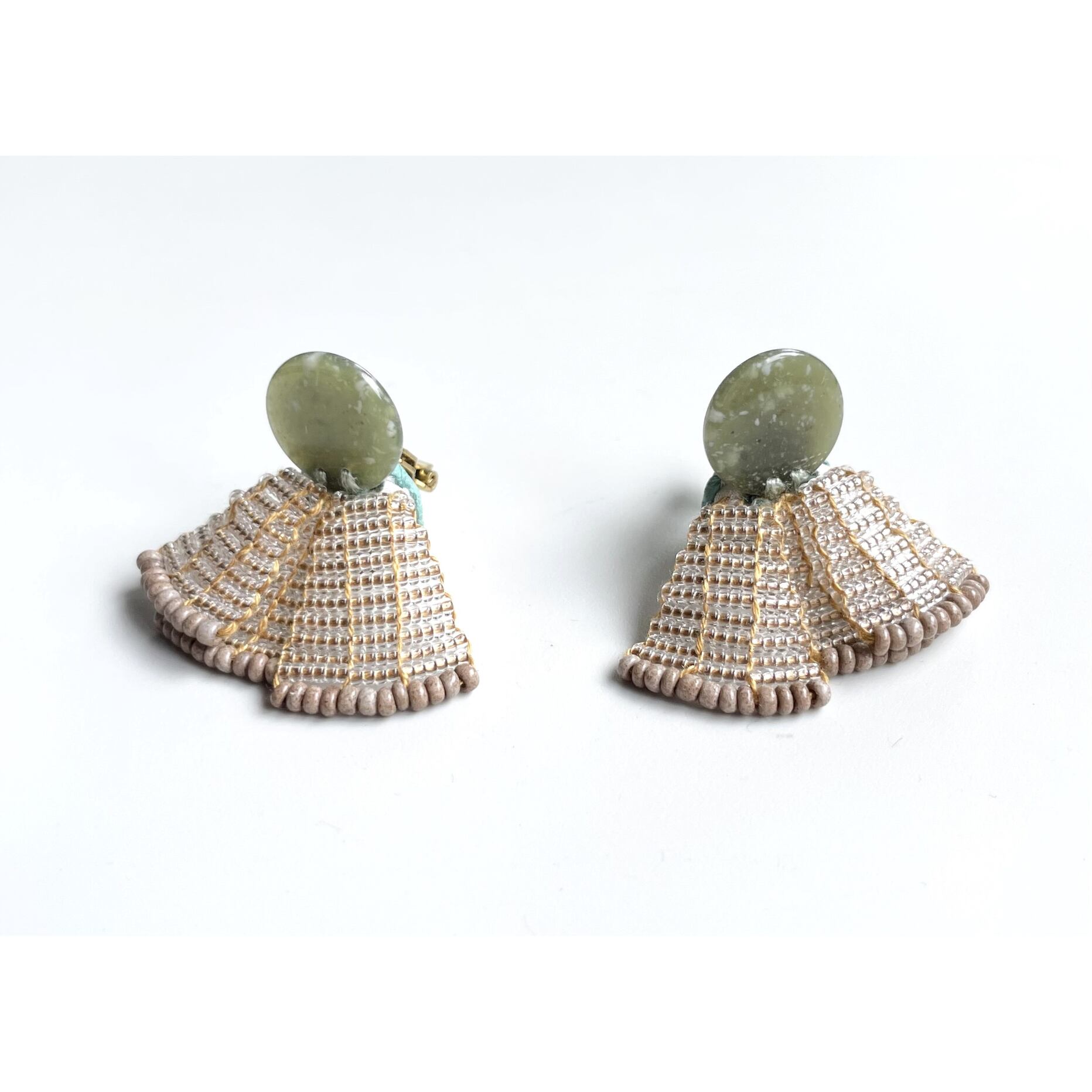 む*ち様 新品●tamasピアスDictionariesMoss green¥3 tamas | Le Nid de Lili