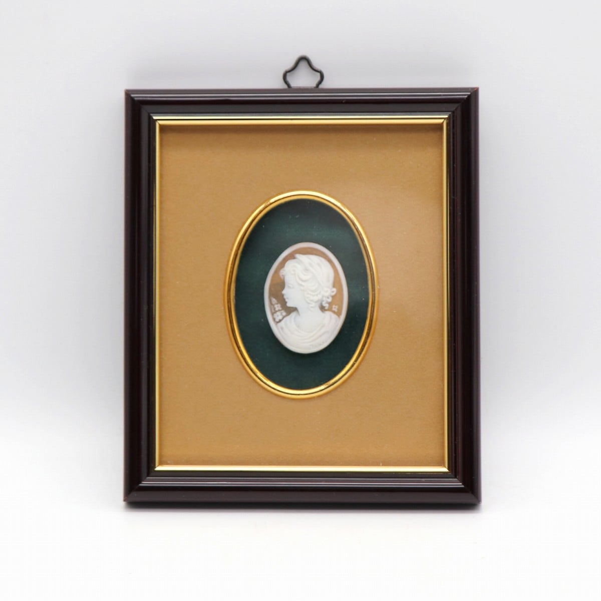 壁掛け カメオ飾り物 イギリス製 壁掛け カメオ飾り物 イギリス製 7fe8429fbd03af5190b7f640c2085d