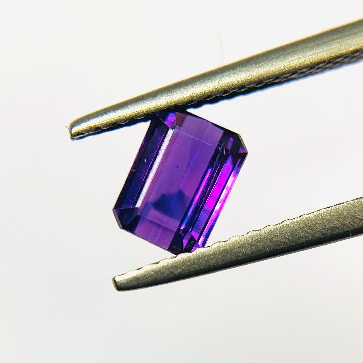 美しいアートサファイア