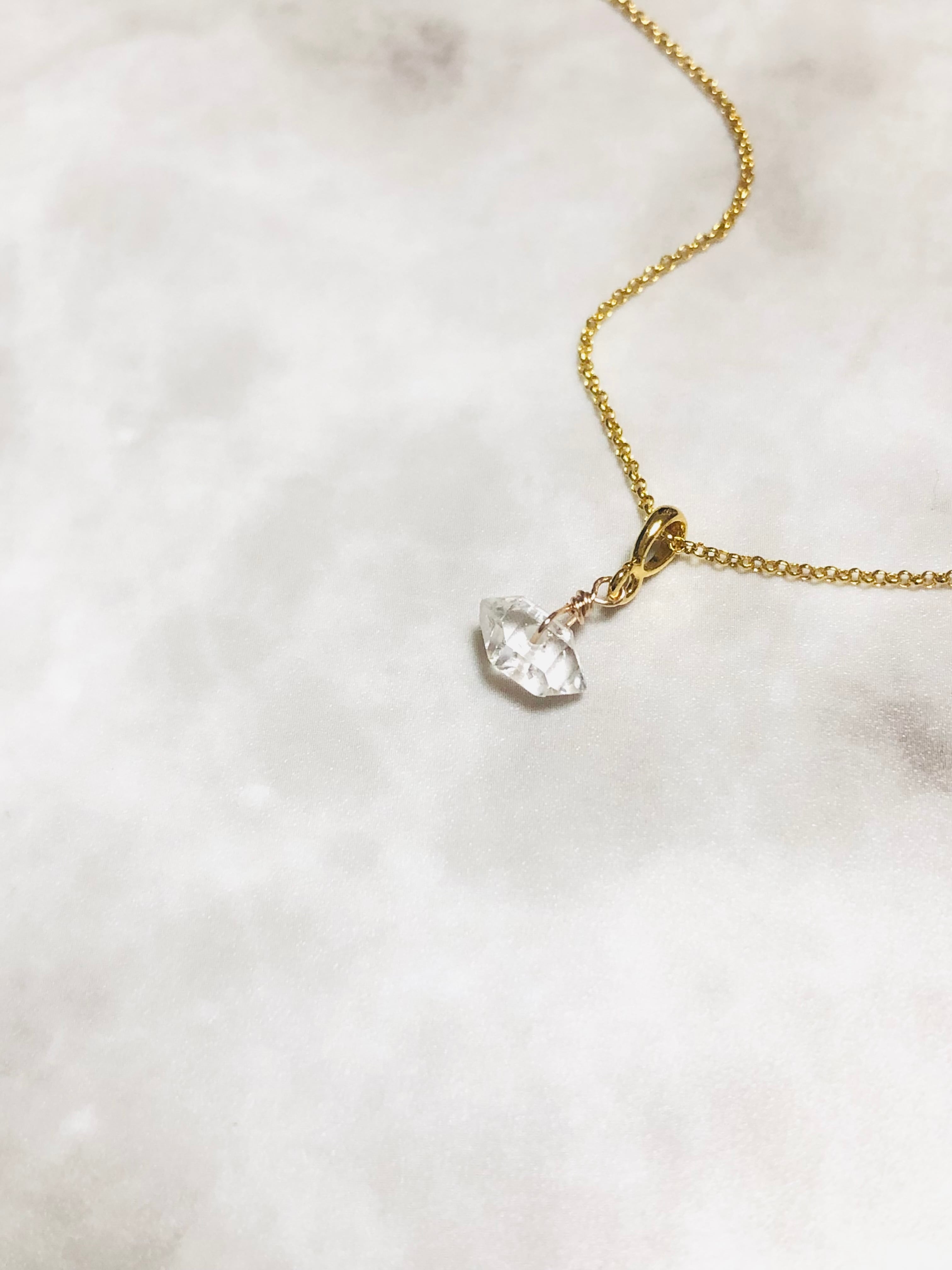 希望の種ハーキマーダイヤモンドのネックレス(約9mm)