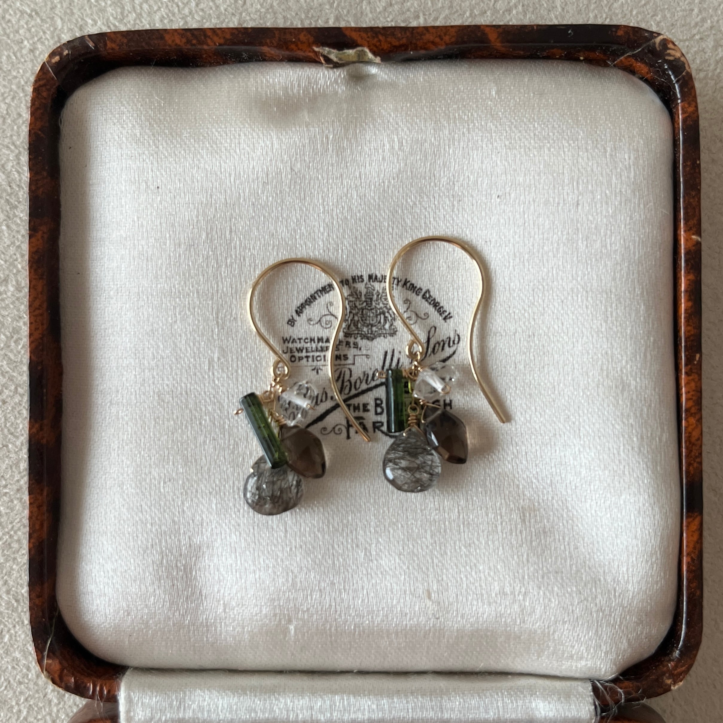 No.1063 アンモライトクォーツフックピアス No.1063 アンモライトクォーツフックピアス