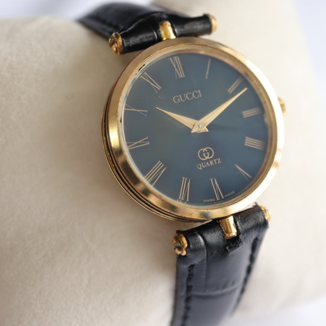 稼働 Carrera y Carrera 腕時計 馬モチーフ 新品電池 2214 | Pay ID