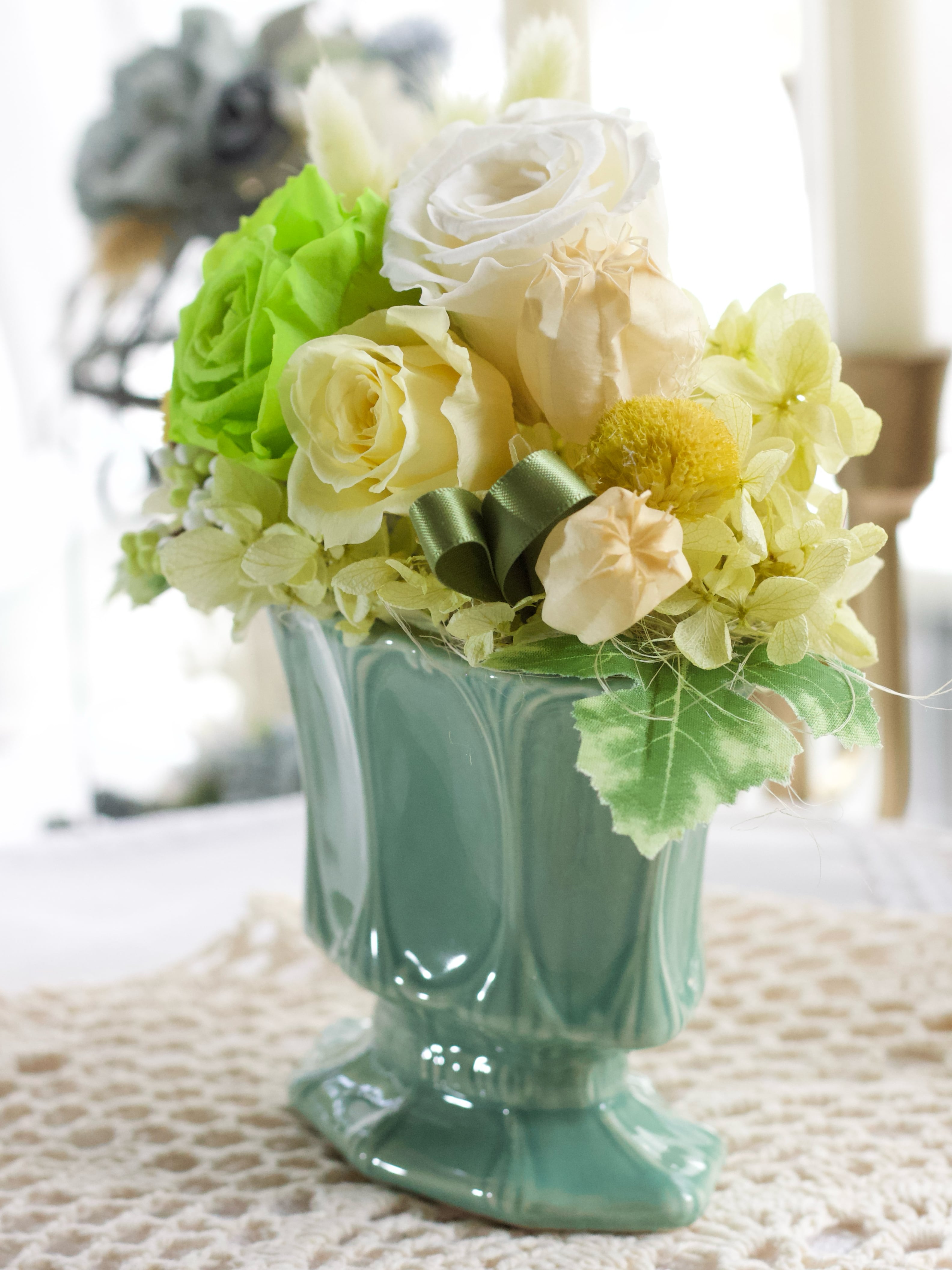 フラワーギフトにも！】ローズと青リンゴのグリーンアレンジ 薔薇 バラ