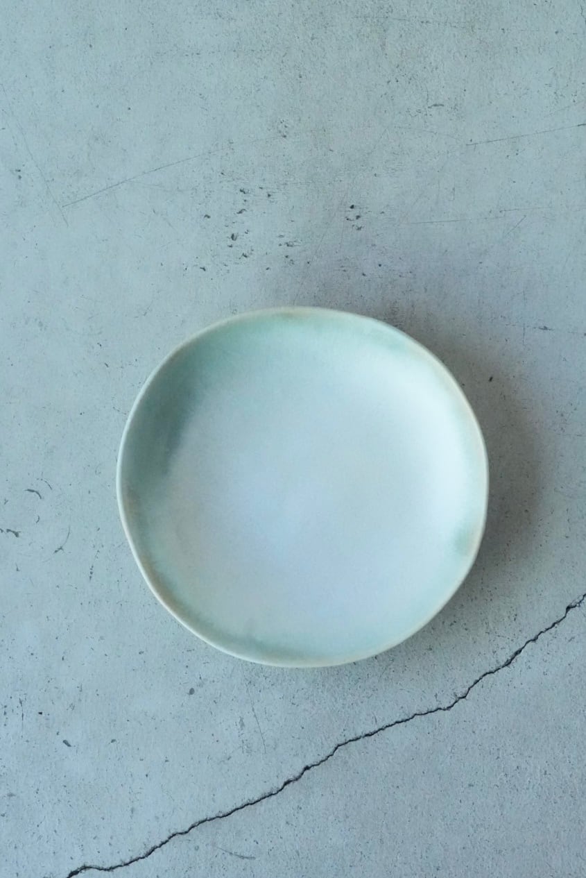 【palette pottery】平鉢 直径約16㎝ | パン、ケーキ、副菜など (2607-24)