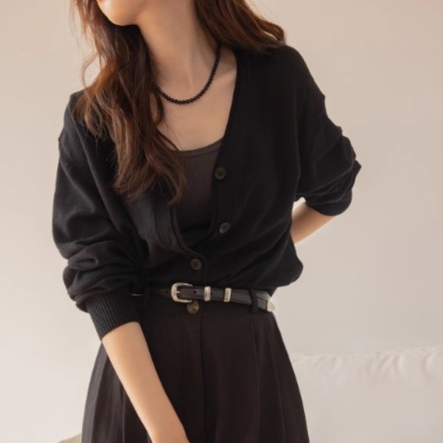 深Vネックカーディガン