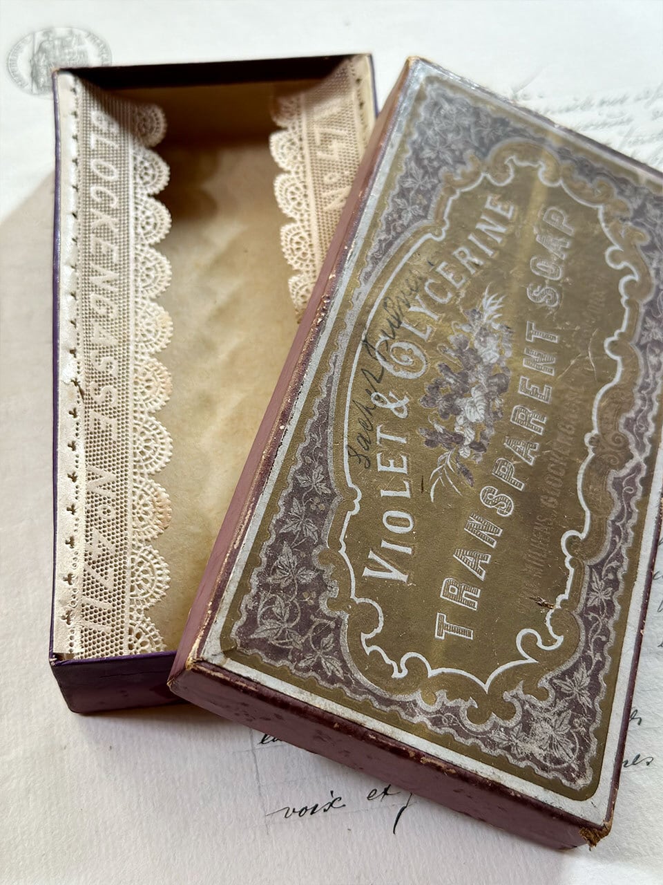 バイオレットの香り 石鹸の紙箱 ソープボックス | Brocante de La