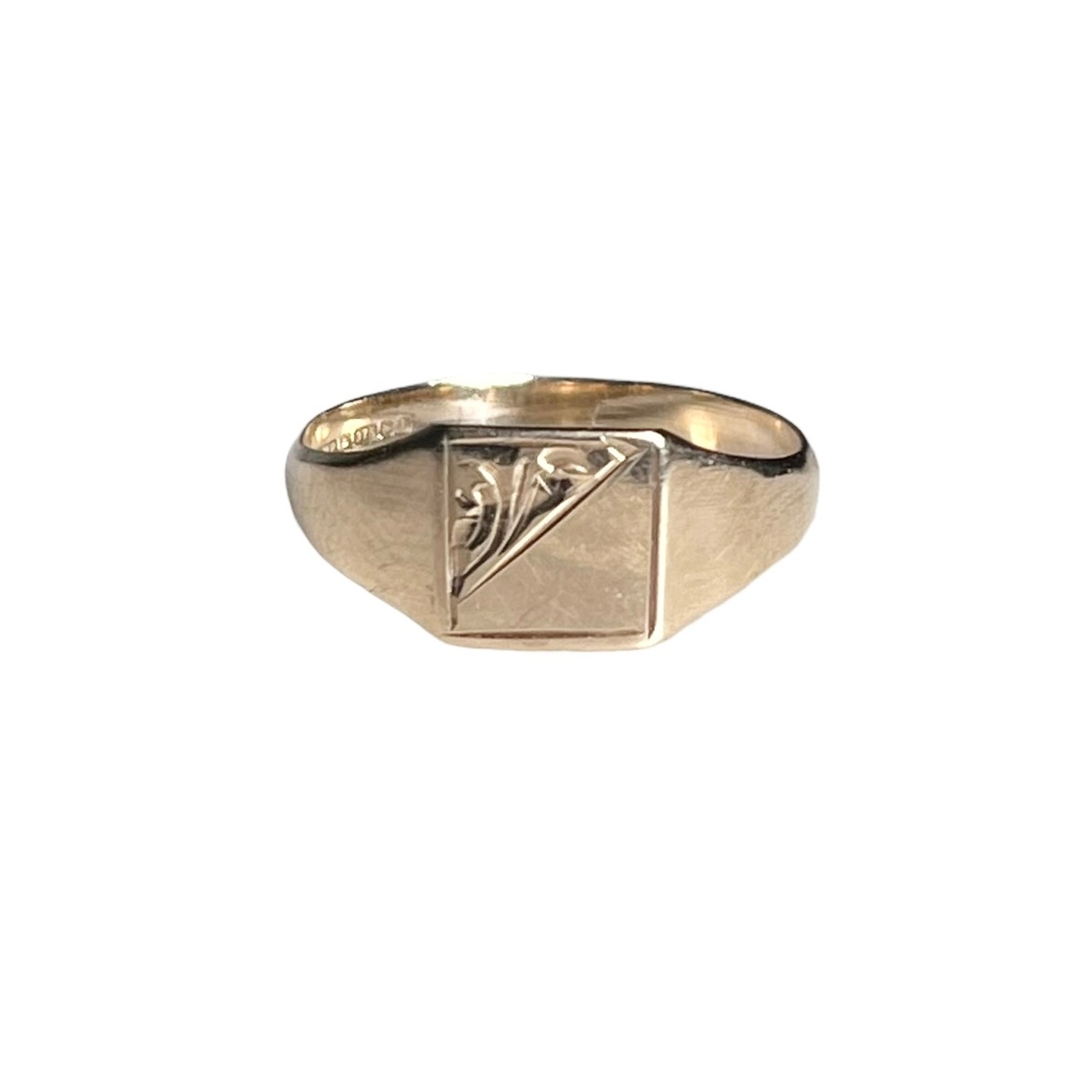 vintage c1981 9ct gold engraved signet ring