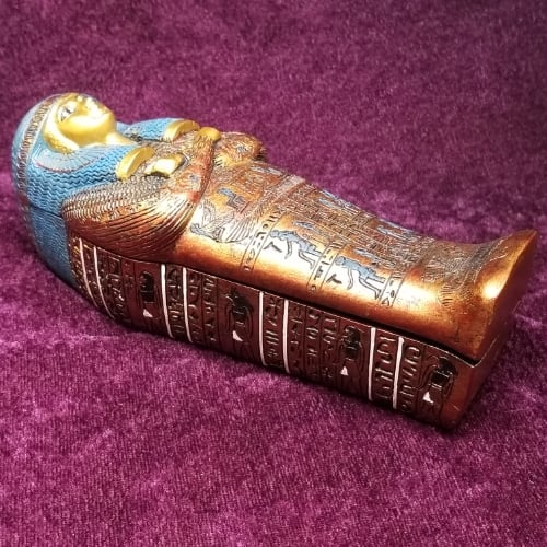 ファラオ ハトシェプスト=マアトカラーの石棺古代エジプト ファラオ ハトシェプスト=マアトカラーの石棺古代エジプト