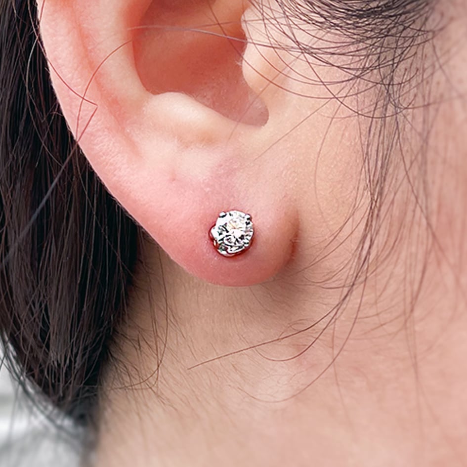 一粒ピアス】K10ピアス 0.3ct スタッドピアス 4本爪 両耳用 ソリティア