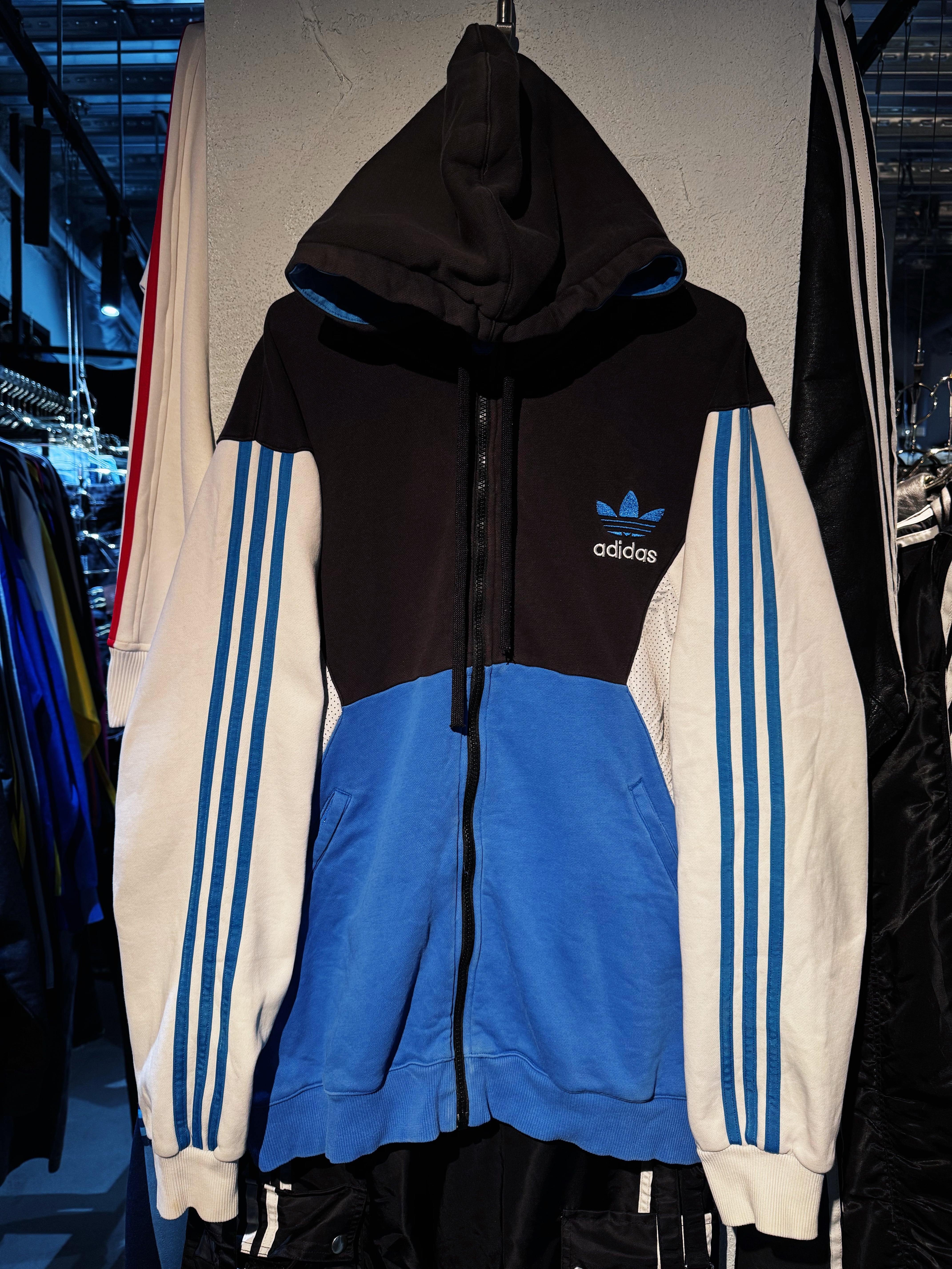 “ADIDAS Originals"switching color design zip hoodie track jacket