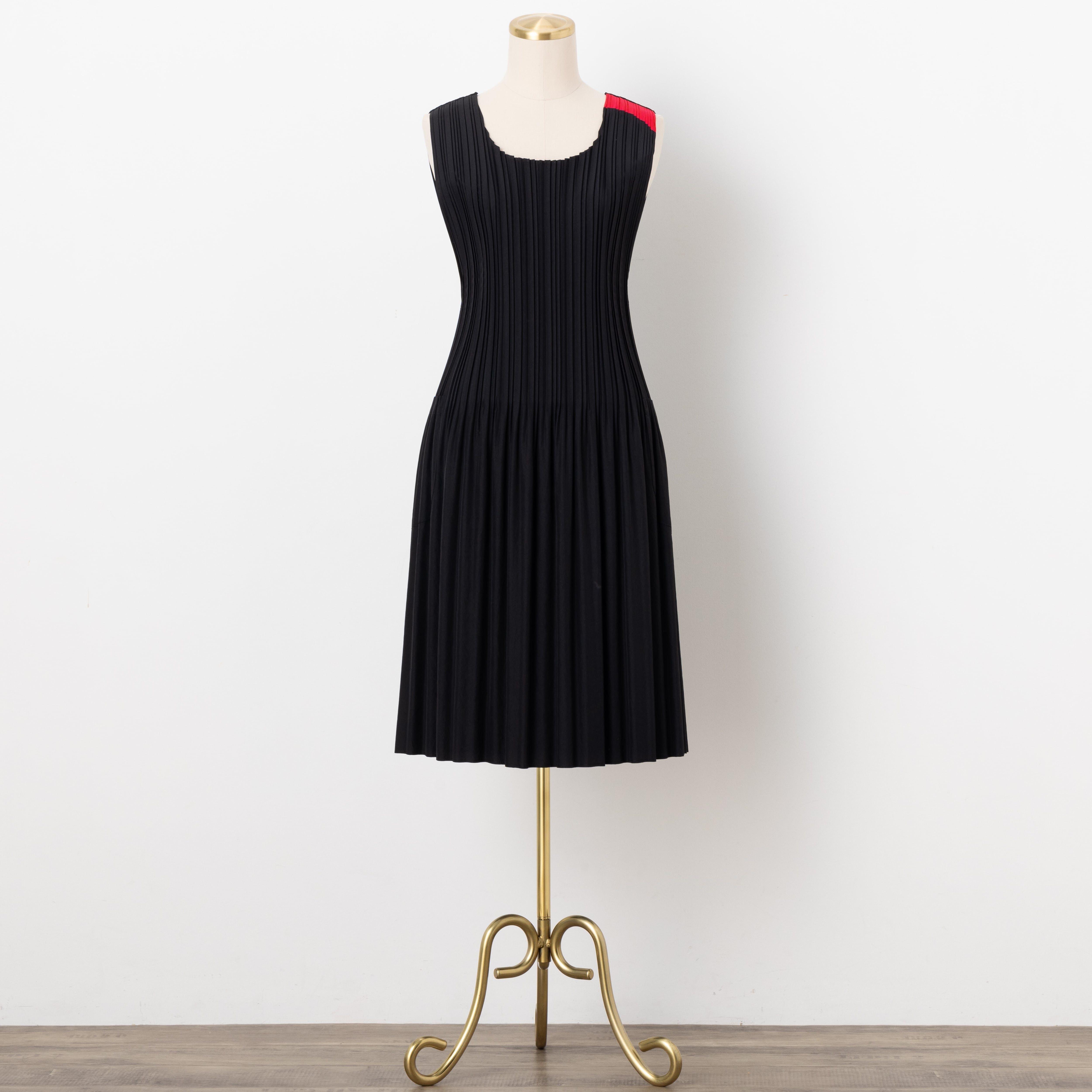 MONCOEUR　T-Prati 2　2Way Pratique Dress MONCOEUR T-Prati 5 黒× 肩配色 2Way Pratique Dress 100㎝ 黒