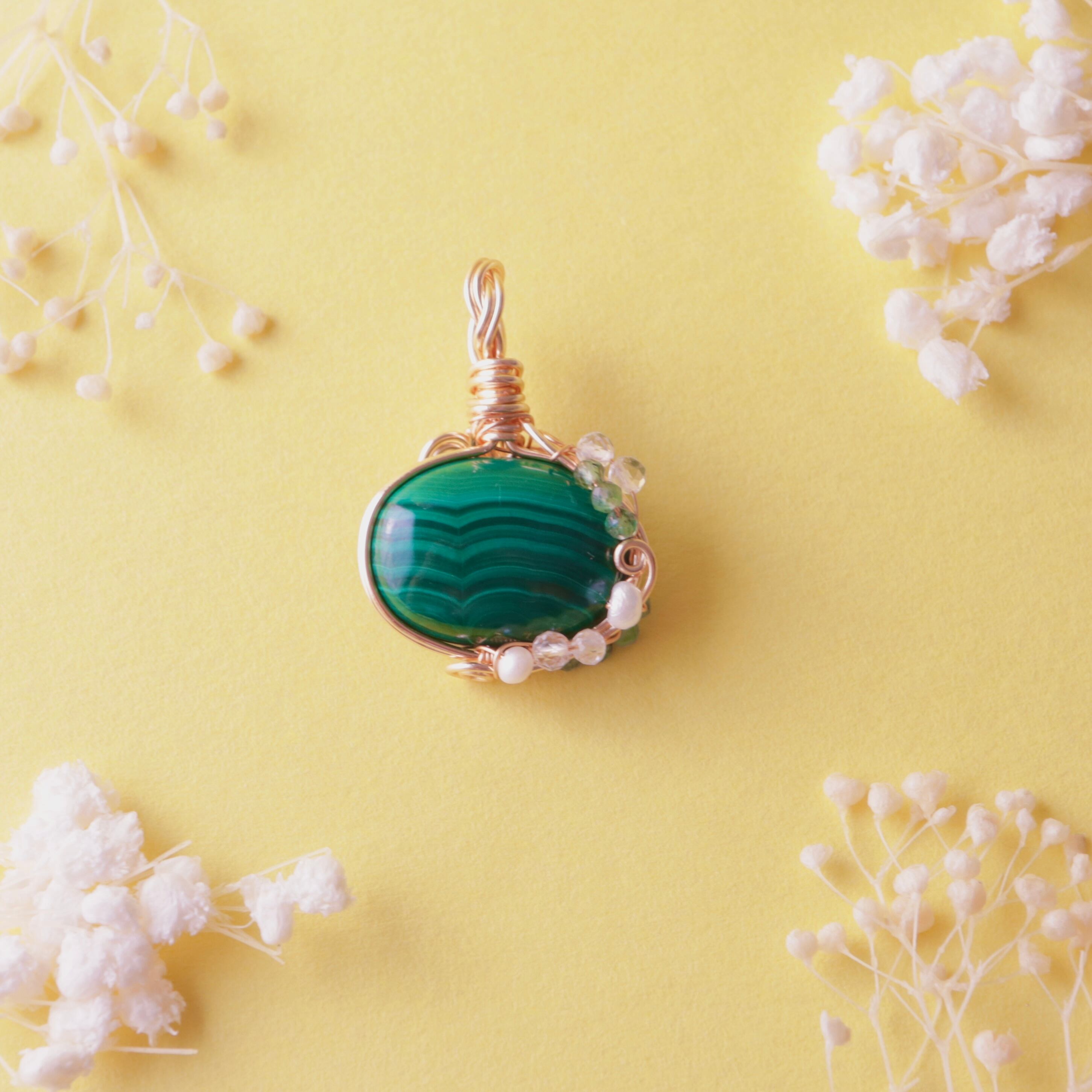 再販 マラカイト 天然石ペンダント ワイヤーラッピング