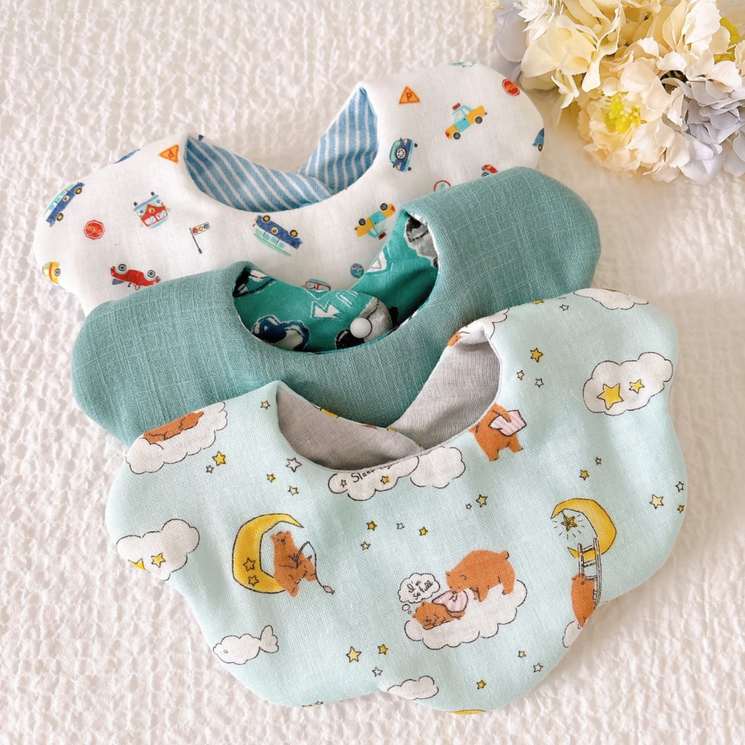 もくもくスタイ*3枚セット／男の子ベビー／出産祝いギフト【累計1万枚