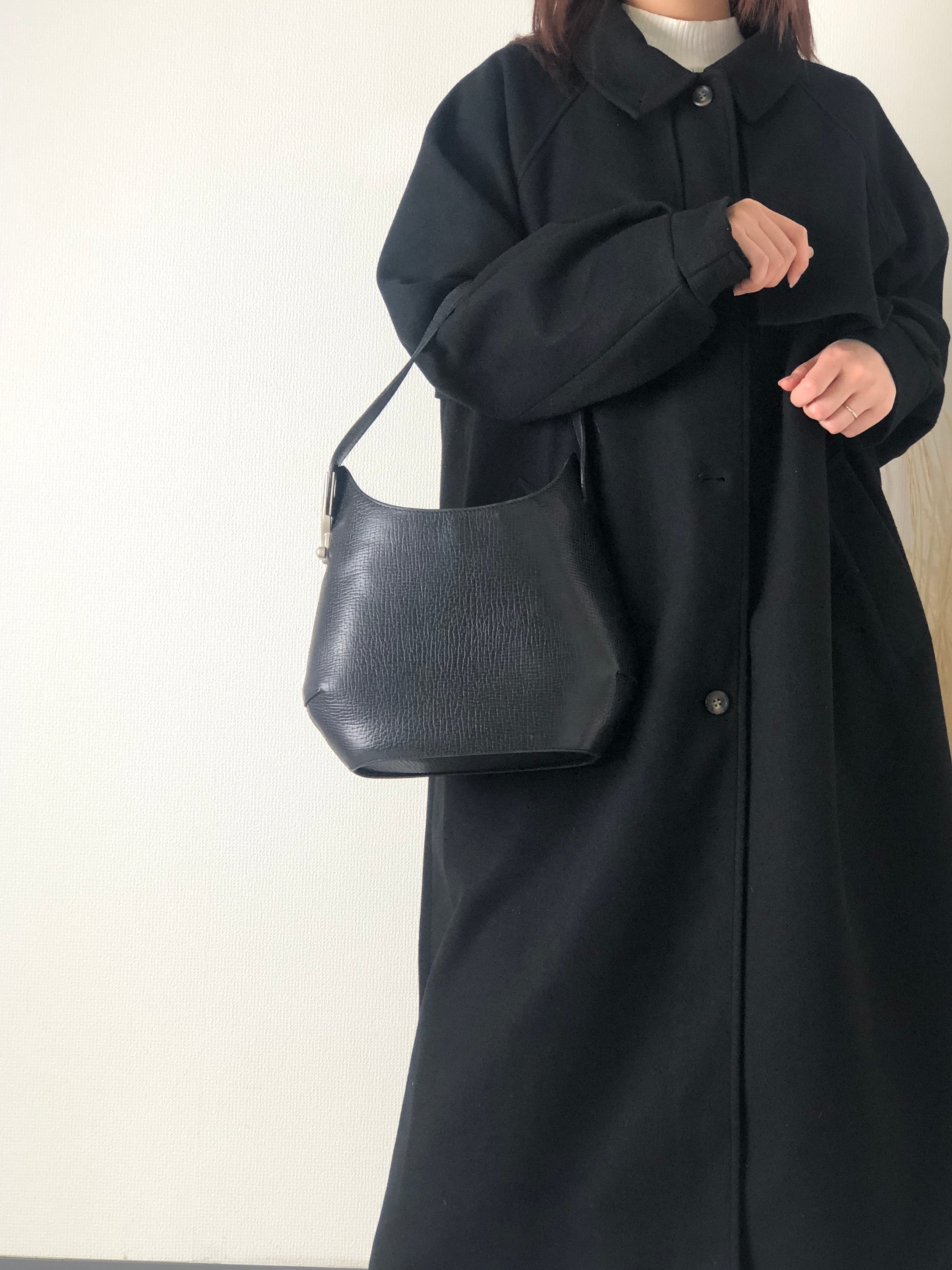 LOEWE ロエベ トグル セミショルダーバッグ ブラック レザー vintage
