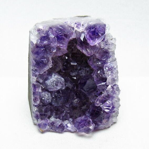 アメジスト クラスター ウルグアイ産 アメジスト 原石 一点物 182-8285