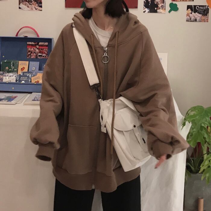 送料無料 だぼっと感が 可愛い カジュアル メンズライク オーバーサイズ ボリューム袖 ジップ パーカー 羽織り トップス Lamitte Deco トレンド 韓国ファッション ショップ Base店
