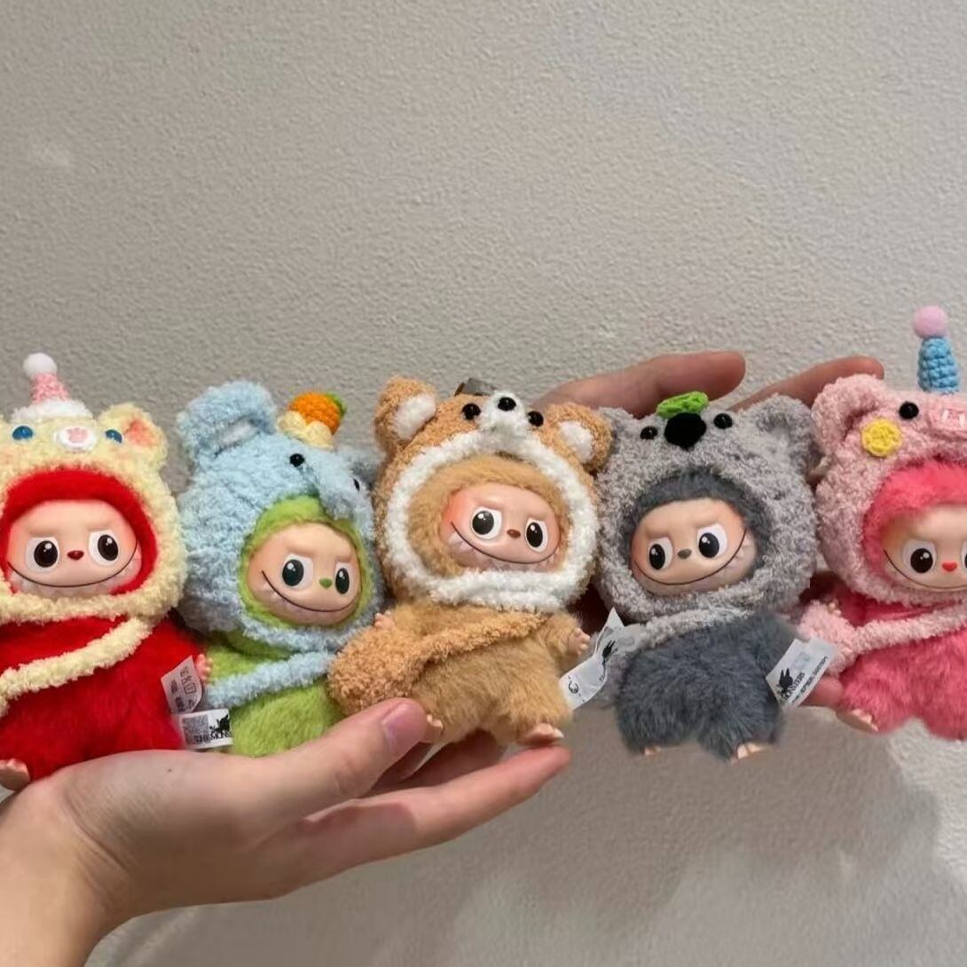 ラブブ イニシャルラブブ labubu pin for love ぬい服 着ぐるみ着せ