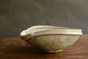 熊谷雅博作陶　かいらぎ片口鉢（14.5×17　H6.5）