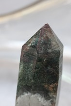 ヒマラヤクォーツwithグリーンクローライト 「自然の記憶」 Himalaya Quartz with Green  Chlorite ◇ 天然石・鉱物・パワーストーン・原石 | st00359