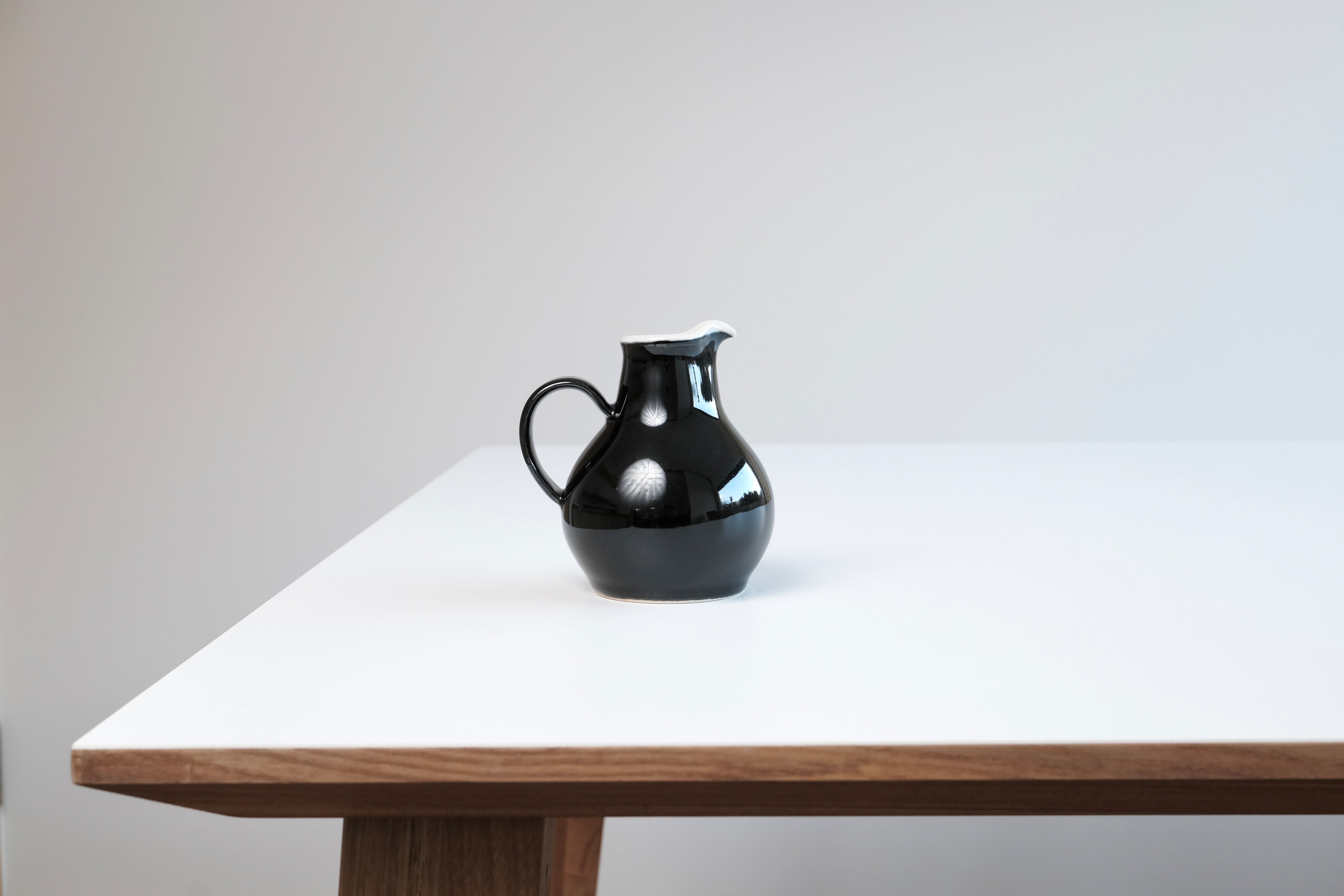 ピッチャー(cul noir) C402