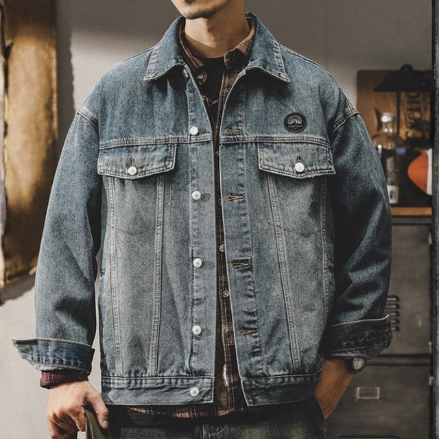Chest logo vintage denim jacket ( 2color )