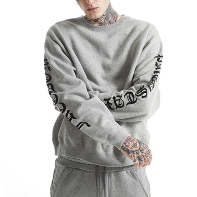 【DRIP4029】PMW Gothic Logo Embroidered Sleeve Sweat