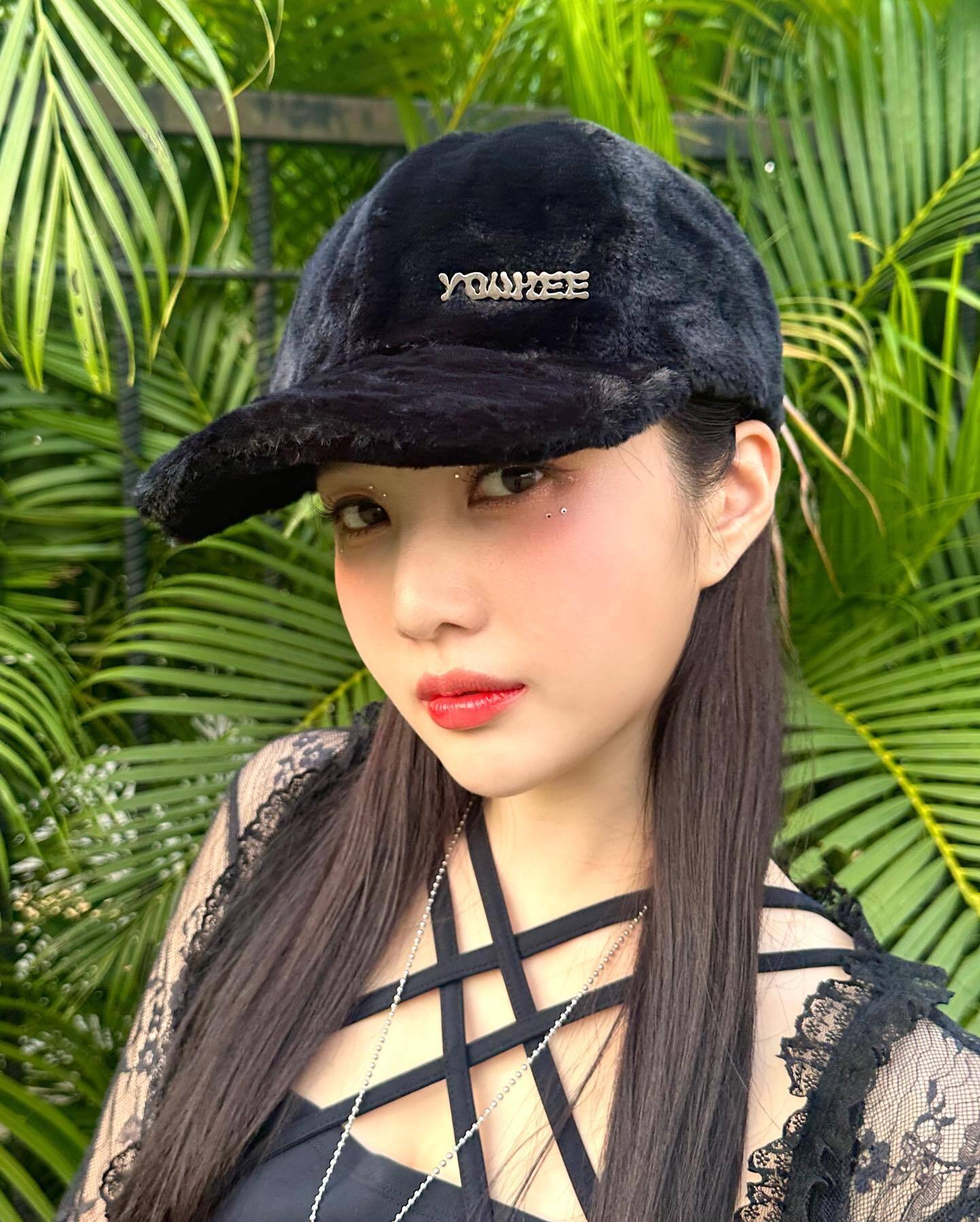 Red Velvet ジョイ着用★YOUHEE★韓国★3COLORS FUR BALL CAP ☆Red Velvet ジョイ 着用!!【YOUHEE】YOUHEE FUR BALL CAP