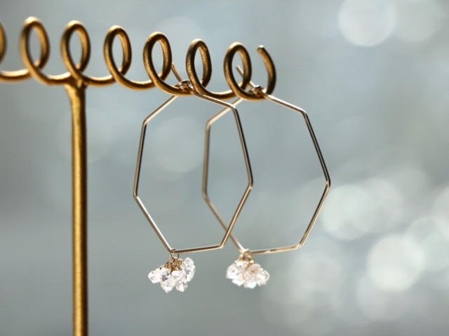 14kgf-heptagon herkimer diamond pierced earrings