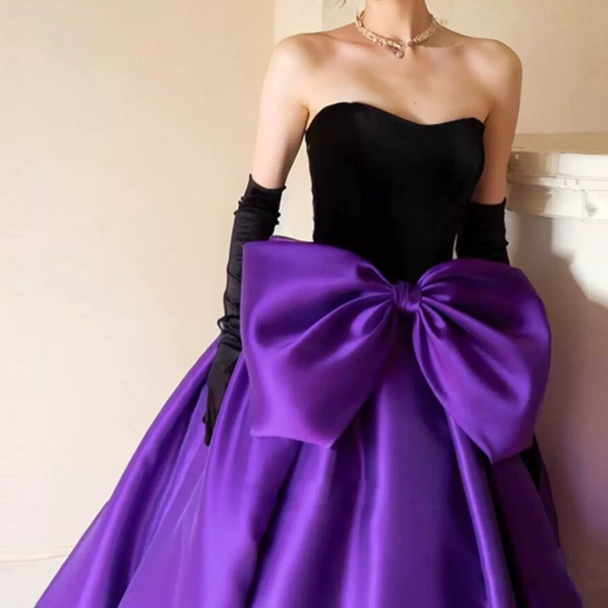 バイカラーにリボンがオシャレなベア イブニングドレス 楽天市場】ANGEL カラードレス ベアトップ バイカラー ベロア