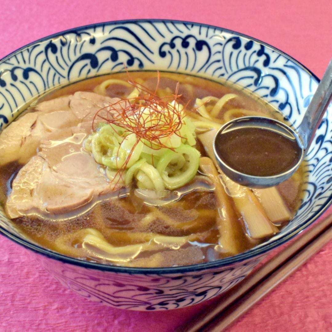 香味オイル(煮干し) 700g | 平和食品工業株式会社 公式オンラインショップ