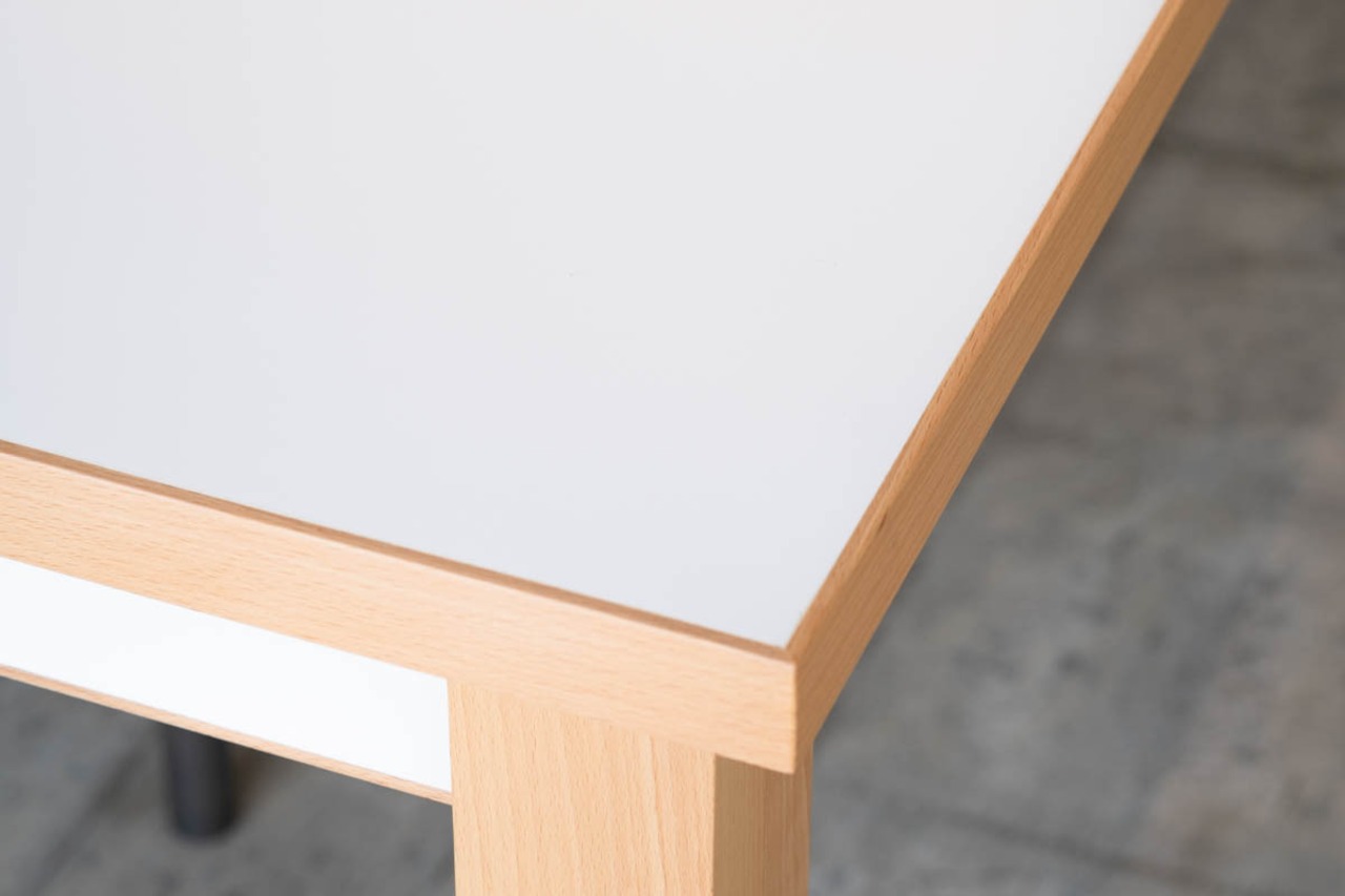 [取り寄せ商品]NO SIGN OF DESIGN TABLE(M)