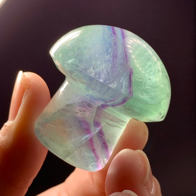 8.透明度有り✩キノコフローライト置物