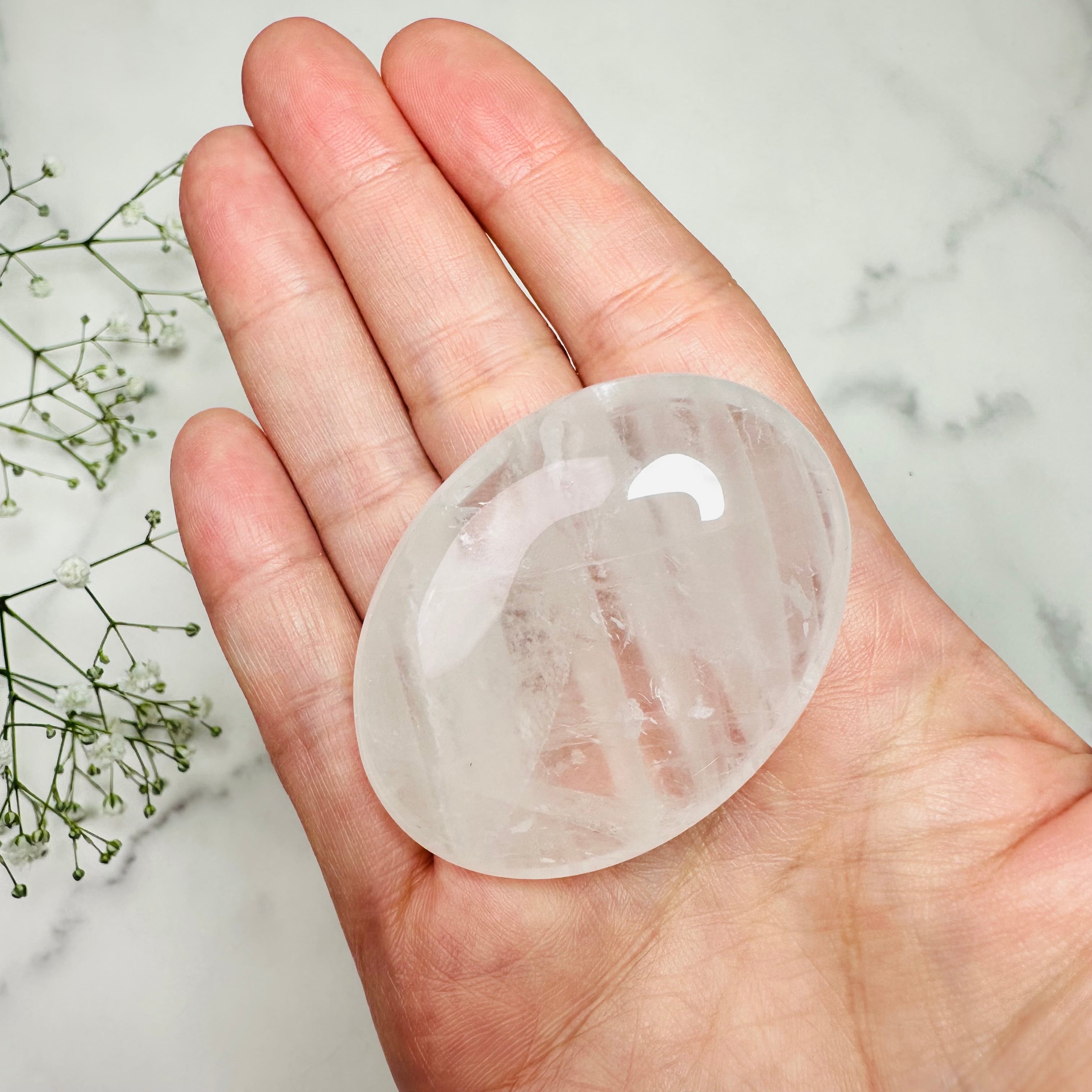 癒しの天然石インテリア｜クリアクォーツパームストーン | Mt.Sophia