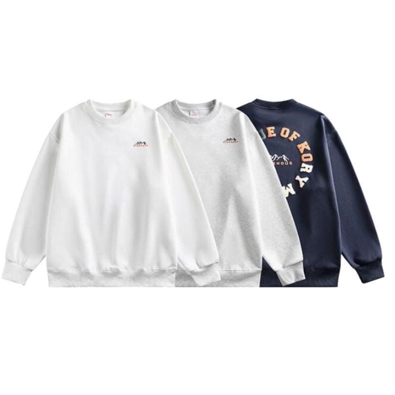 ロゴマウンテンのバックプリントスウェットシャツA18359