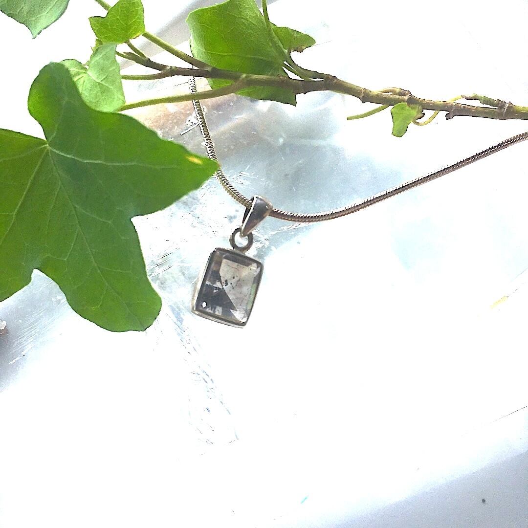 【一点物】✦·.⋆エレスチャルクォーツペンダント·.⋆天使の記憶✦