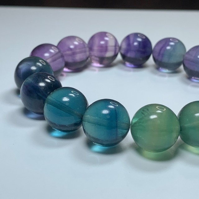 3.レア色☆発色美✩グラデーションフローライトブレスレット