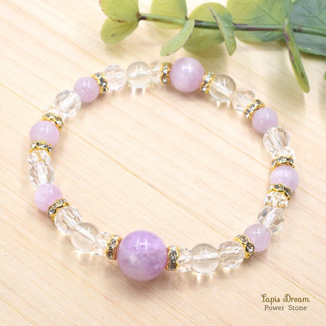 疲れた心を癒やすお守り | クンツァイトと本水晶のパワーストーン ブレスレット